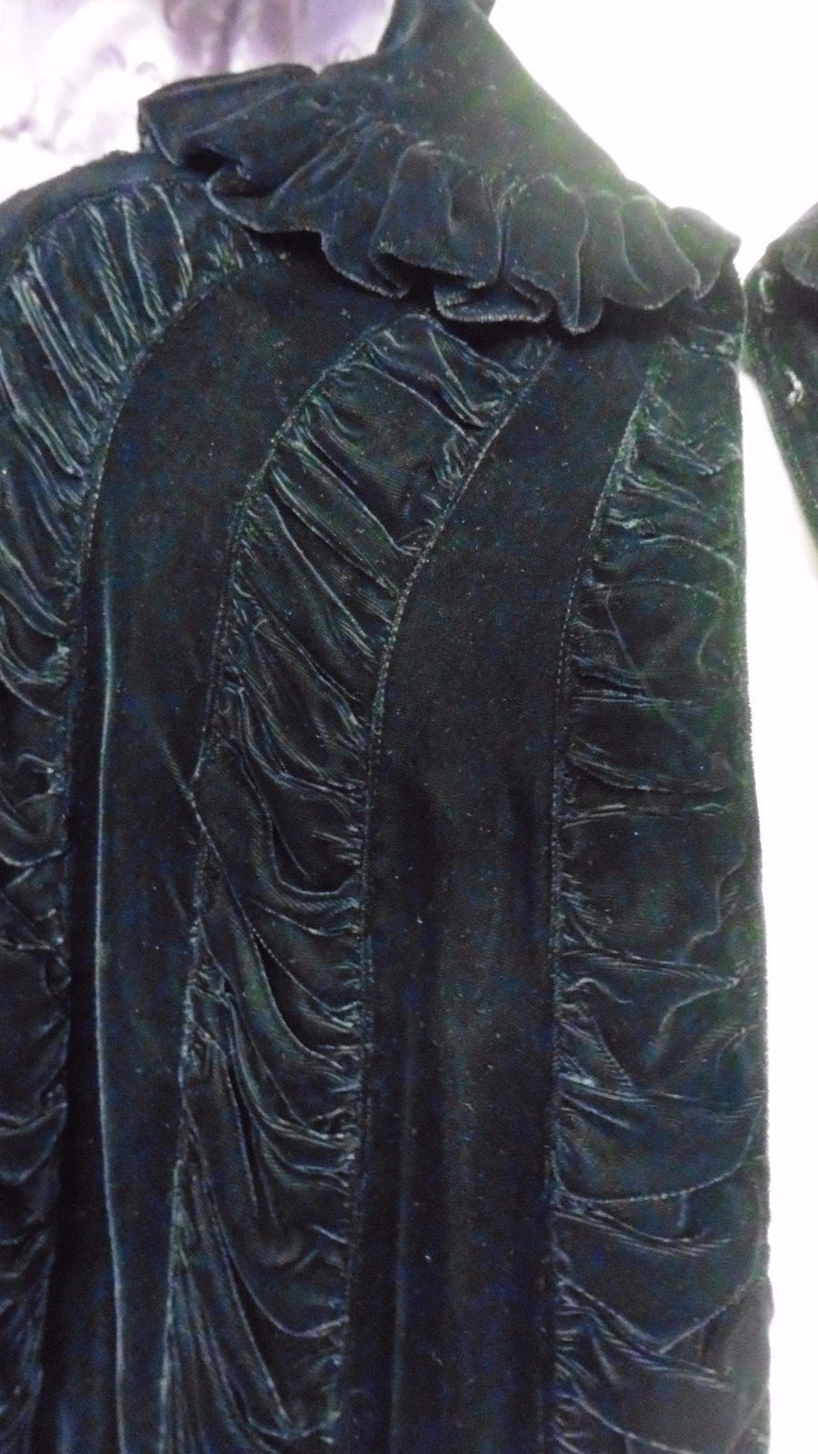 30s 40s Black Fine Velvet Shirred Scalloped Formal Evening Cape-lette