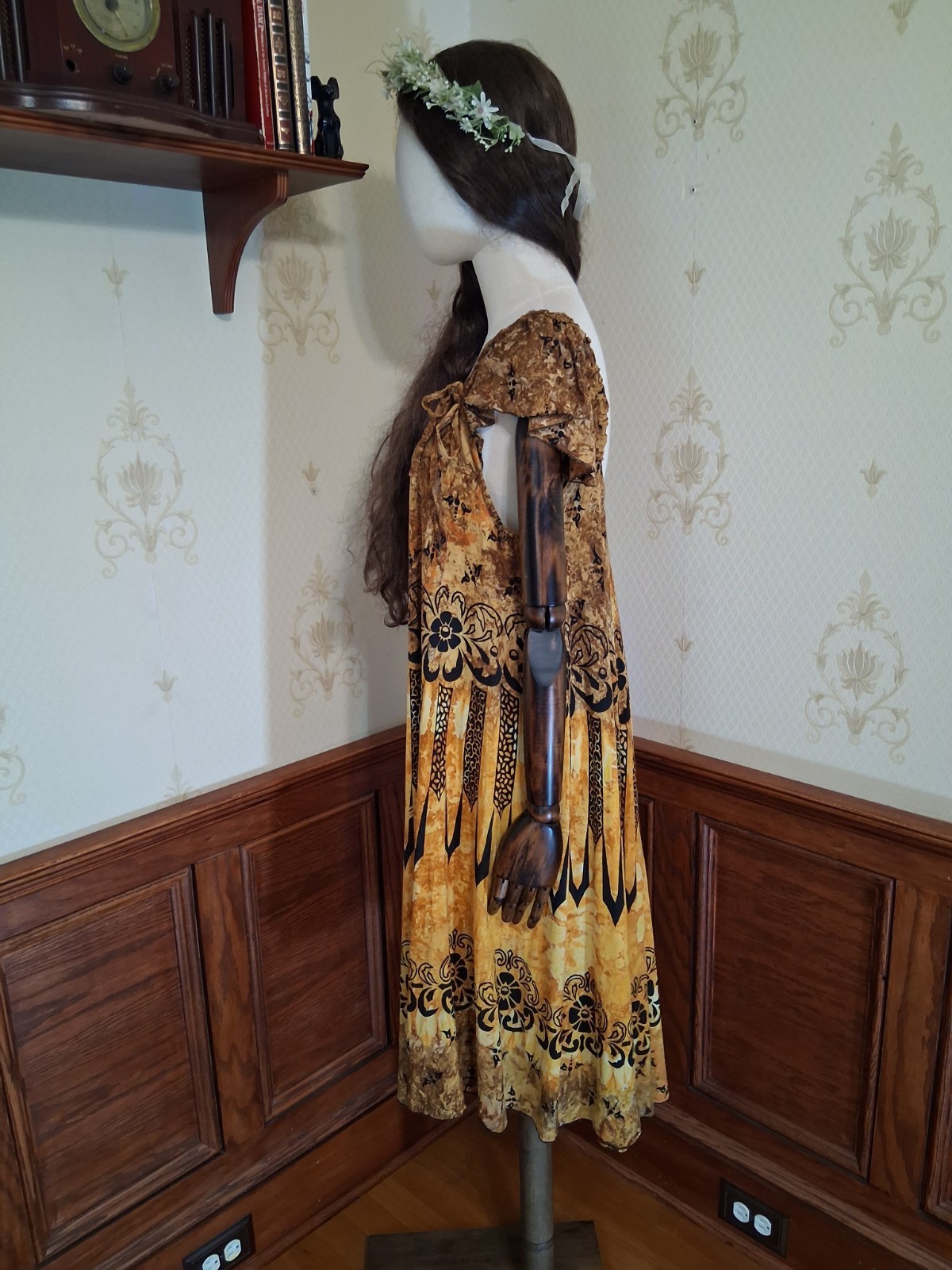Vintage 1970s Lady Cactus Amber Batik Fluttery Bohemian Hippie Handmade Dress