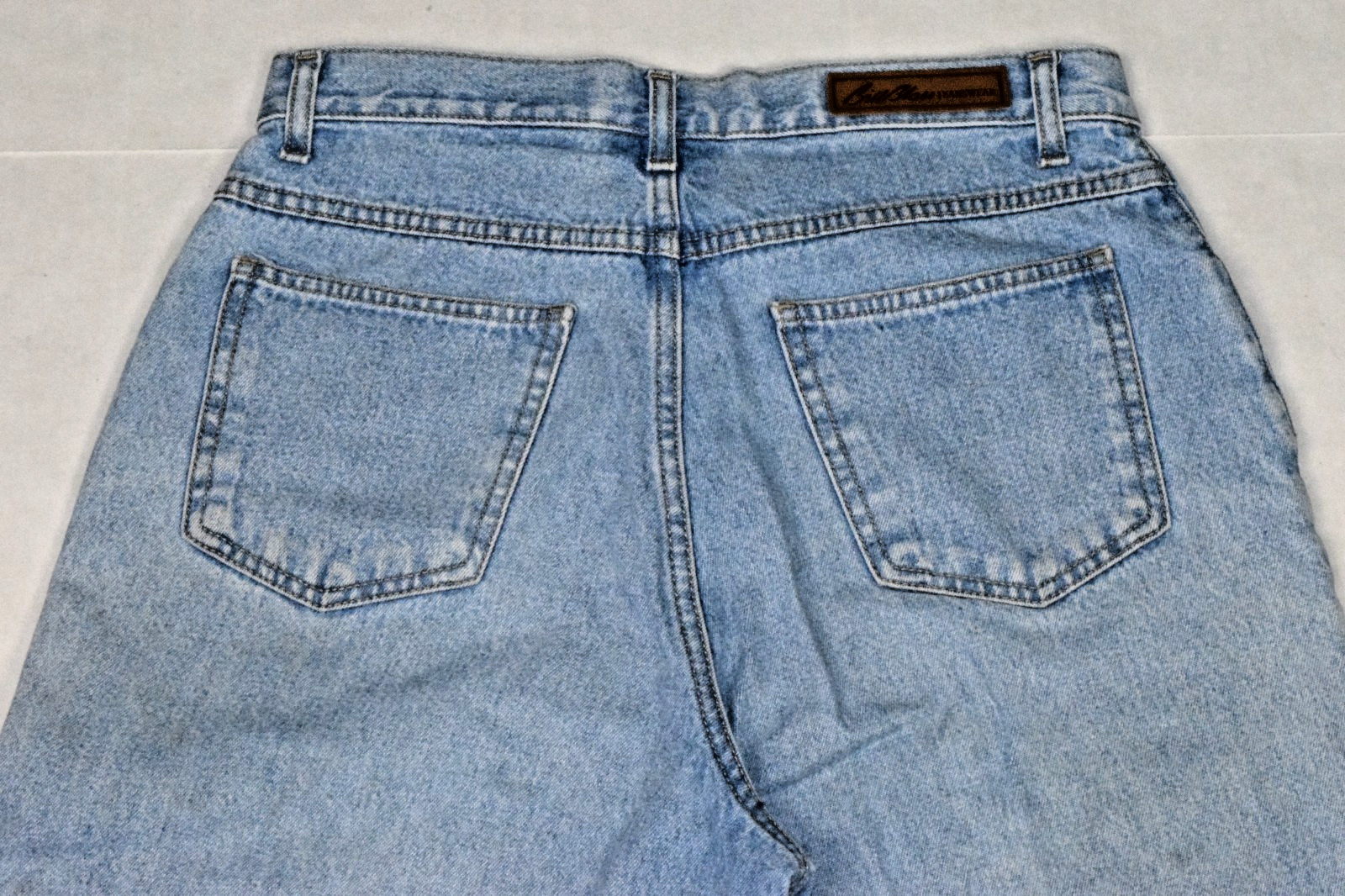 Vintage Jeans Bill Blass Petite Easy Fit Capri Size 8 90s Blue High Waist Taper
