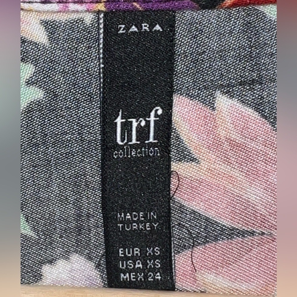 Vintage Zara TRF multi floral short sleeve large women’s top in XS