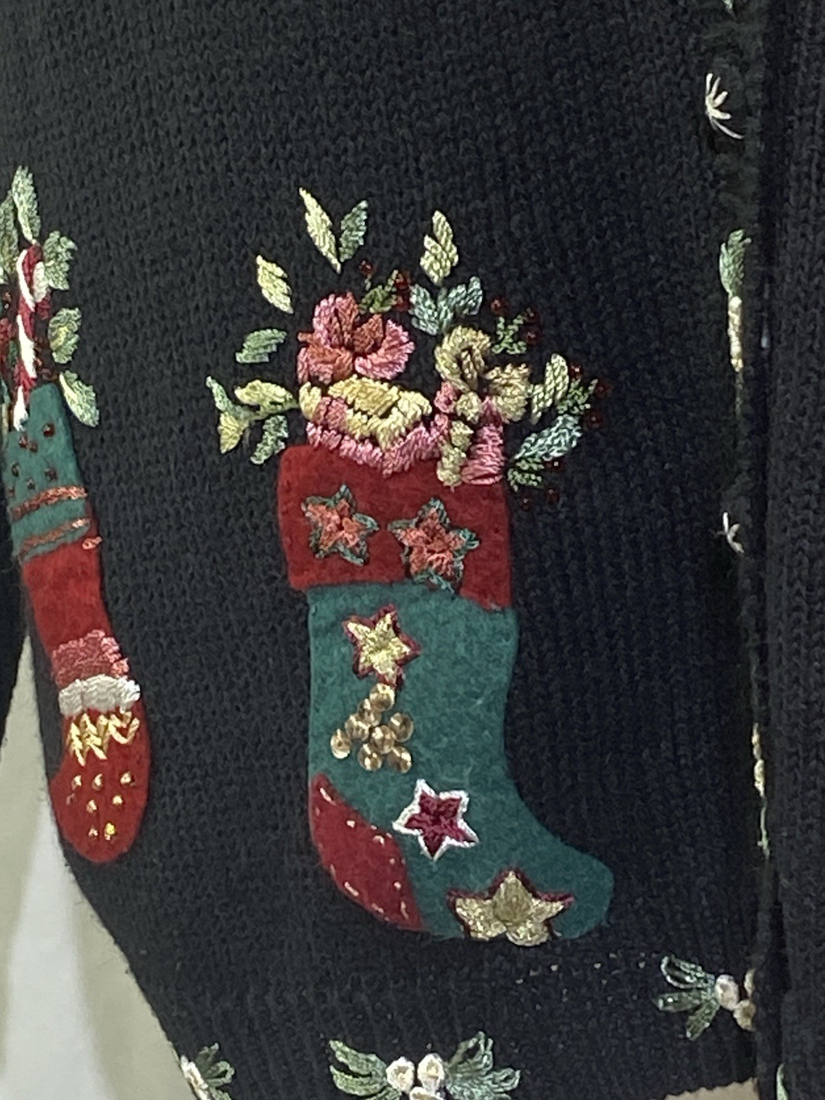 STITCHES IN TIME Christmas Stockings Cardigan Large Sweater Vintage L Black