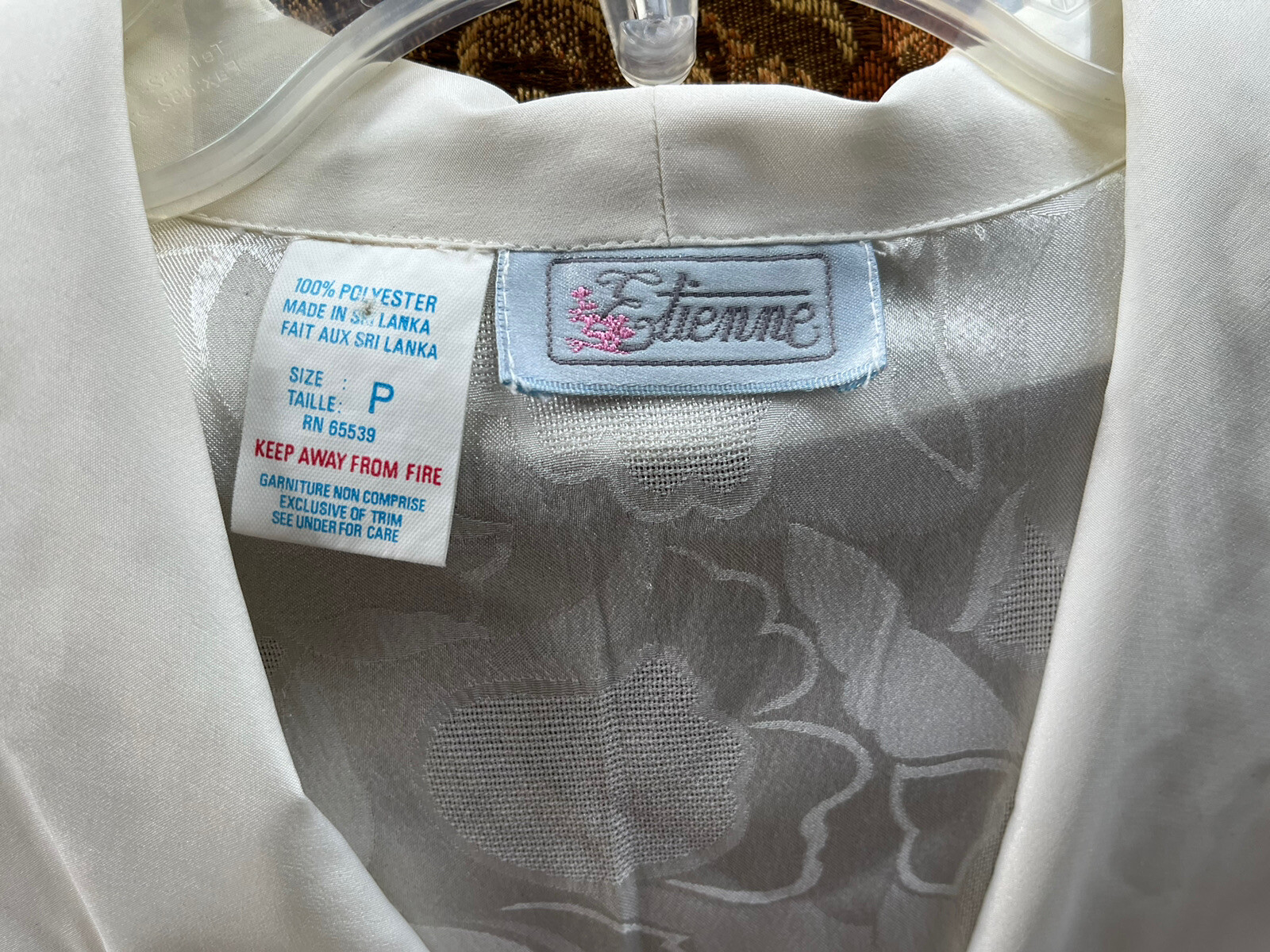 Etienne NWT 2 pc winter white floral satin loungewear robe pajamas sz P