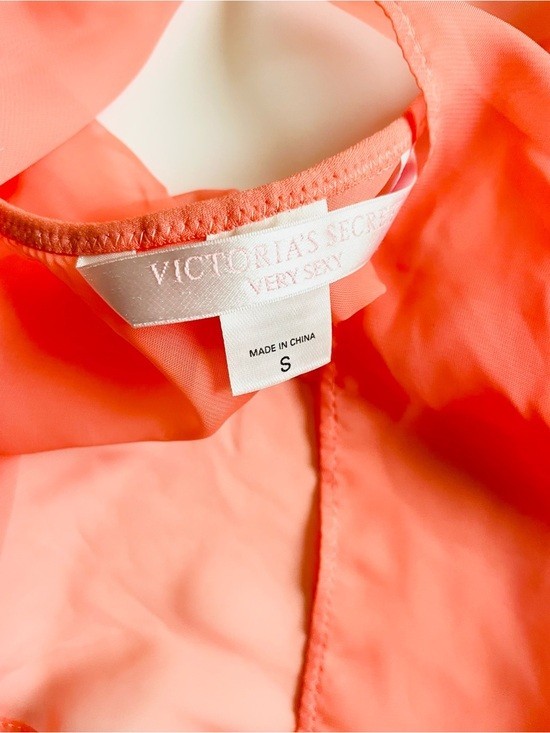 SMALL Victoria’s Secret coral orange slip and vstring panties set