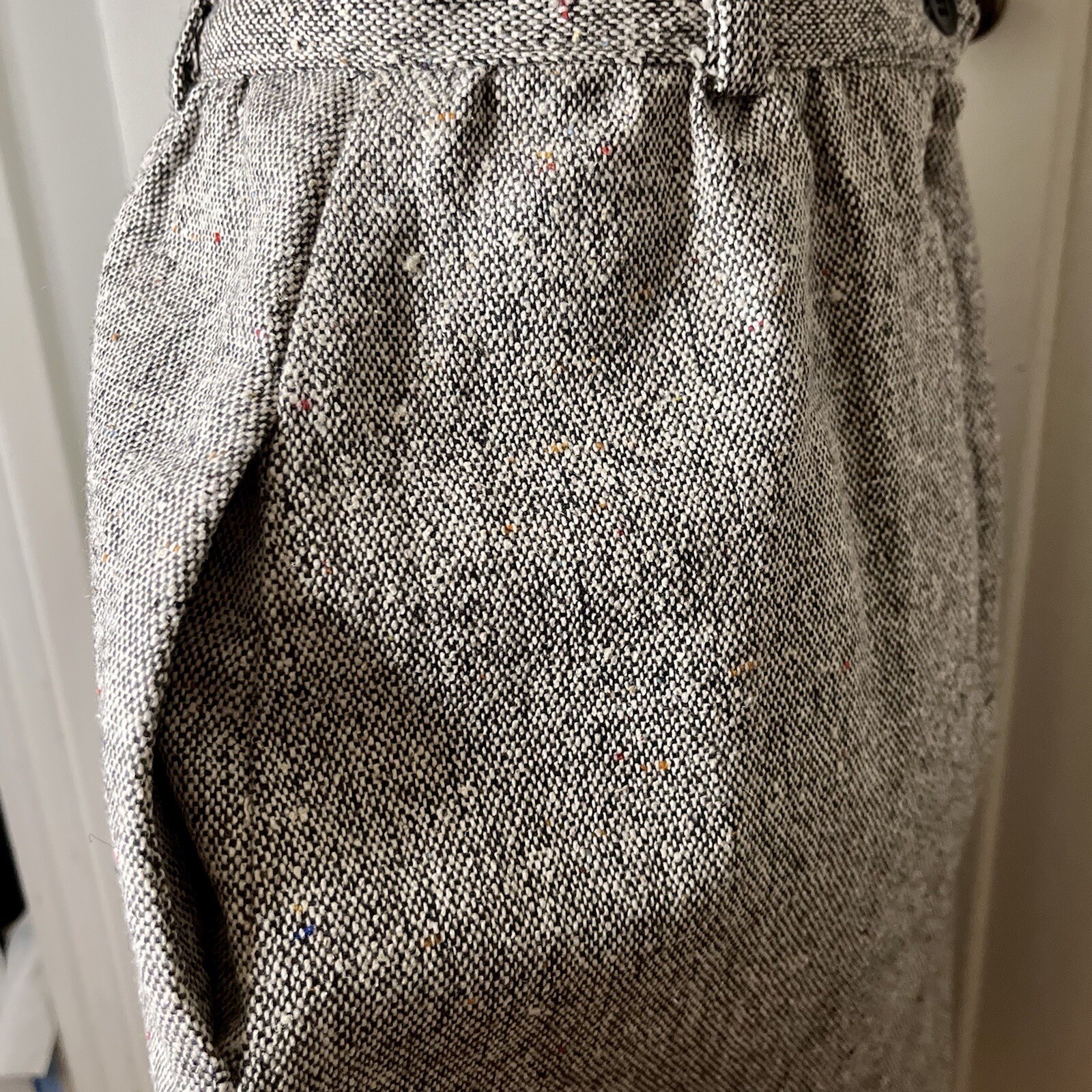 Vintage 70s/80s KRN Polyester Wool Gray Speckled Confetti A Line Pencil Skirt