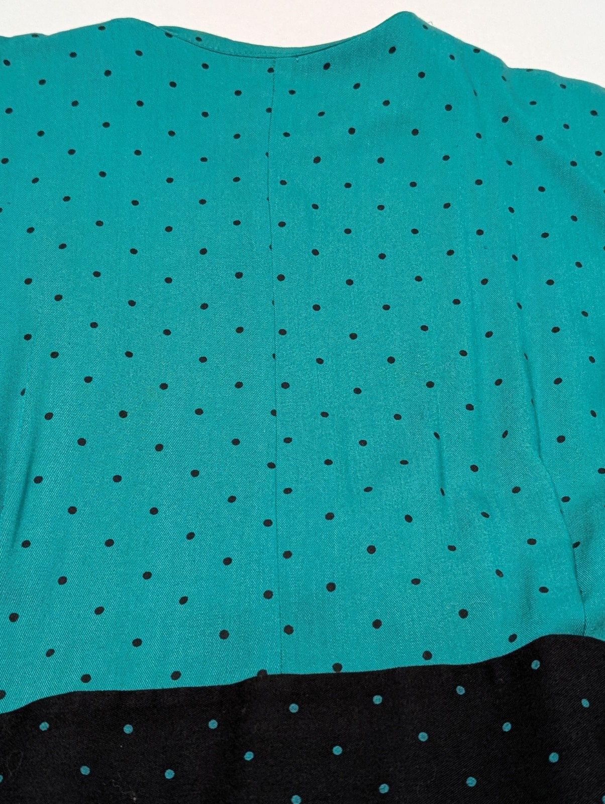 Vtg. 1980’s Women’s Rabbit Designs Belted Green/Black Polka Dot L/S Dress Size 8