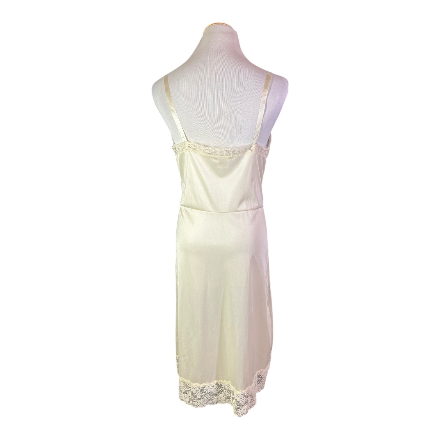Vintage Sliperfection Size 34 Cream Slip Adjustable Straps Lace Trim