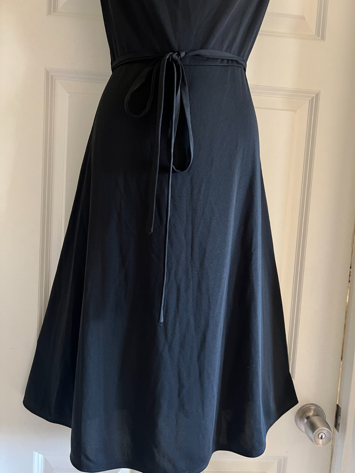 EXPRESS BLACK SLEEVELESS SIMPLE ELEGANT DRESS COWL NECK SZ 9/10 GORGEOS NEW