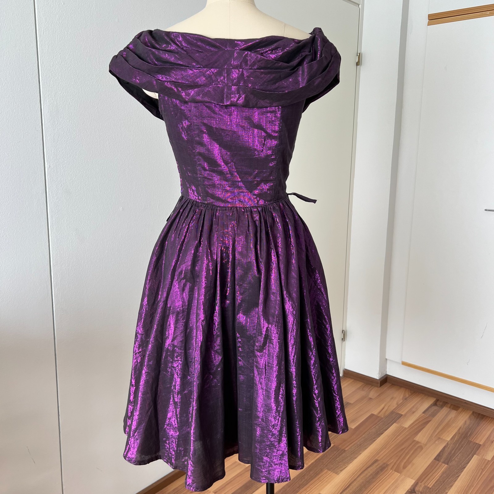 1980s Purple Off Shoulder Cocktail Party Dress Cotton Blend Aline Midi Retro 36