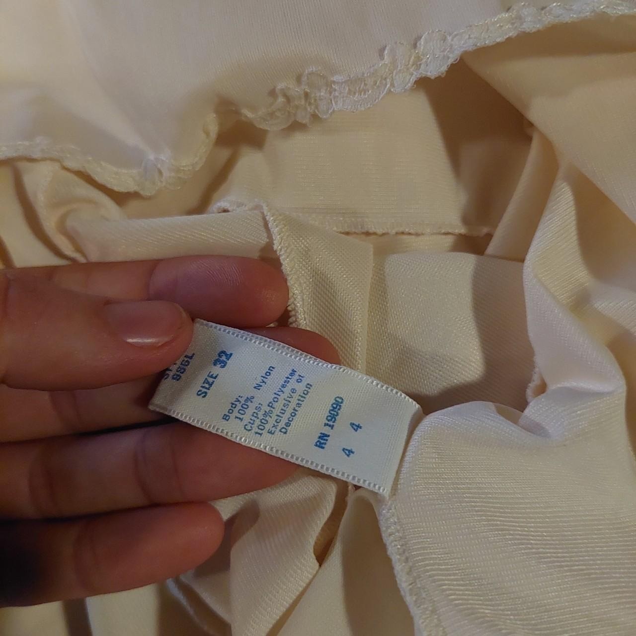 Vintage Olga 1970s Ivory Floor Length Slip Rosette Lace Trim Slit Size 32