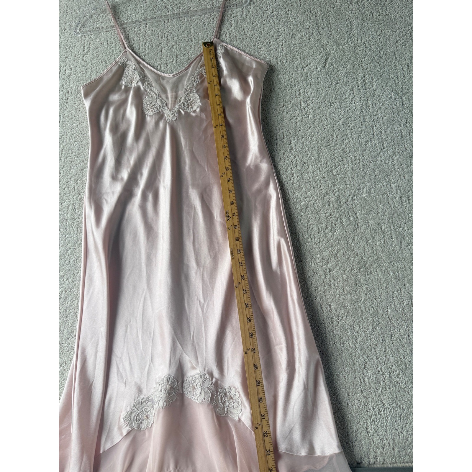 Vintage Victoria’s Secret Nightgown Slip Dress Women L Pink Lace Tiered Mesh Hem