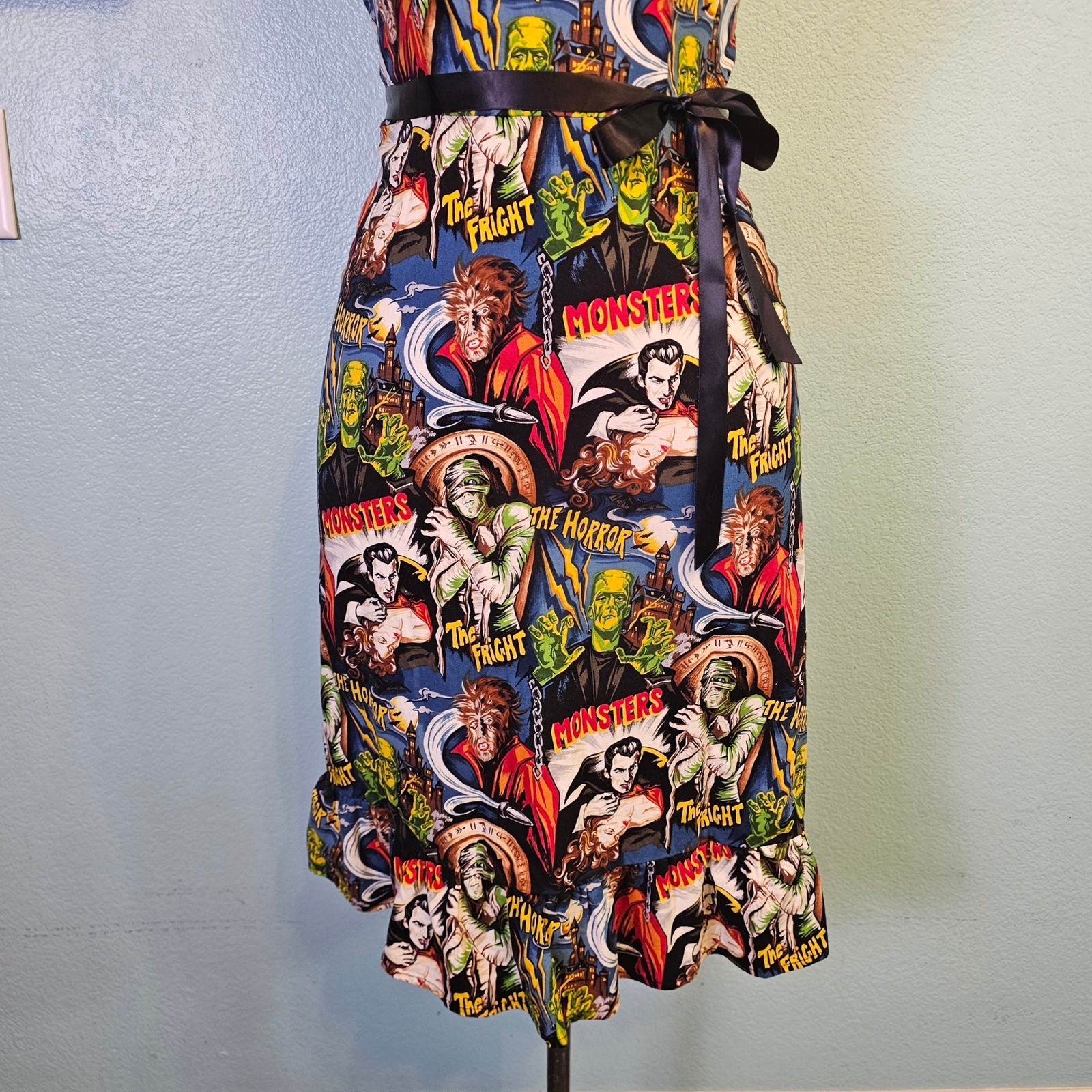 Paper Doll Prod Classic Horror Monsters Wiggle Dress L Goth Pinup Halloween USA