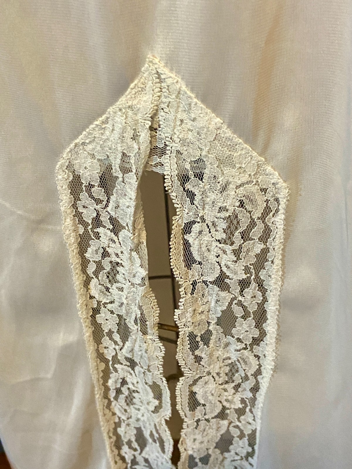 vtg Formal Long Ivory Half Slip LACE Nylon Slit Up Front Cottagecore Coquette L