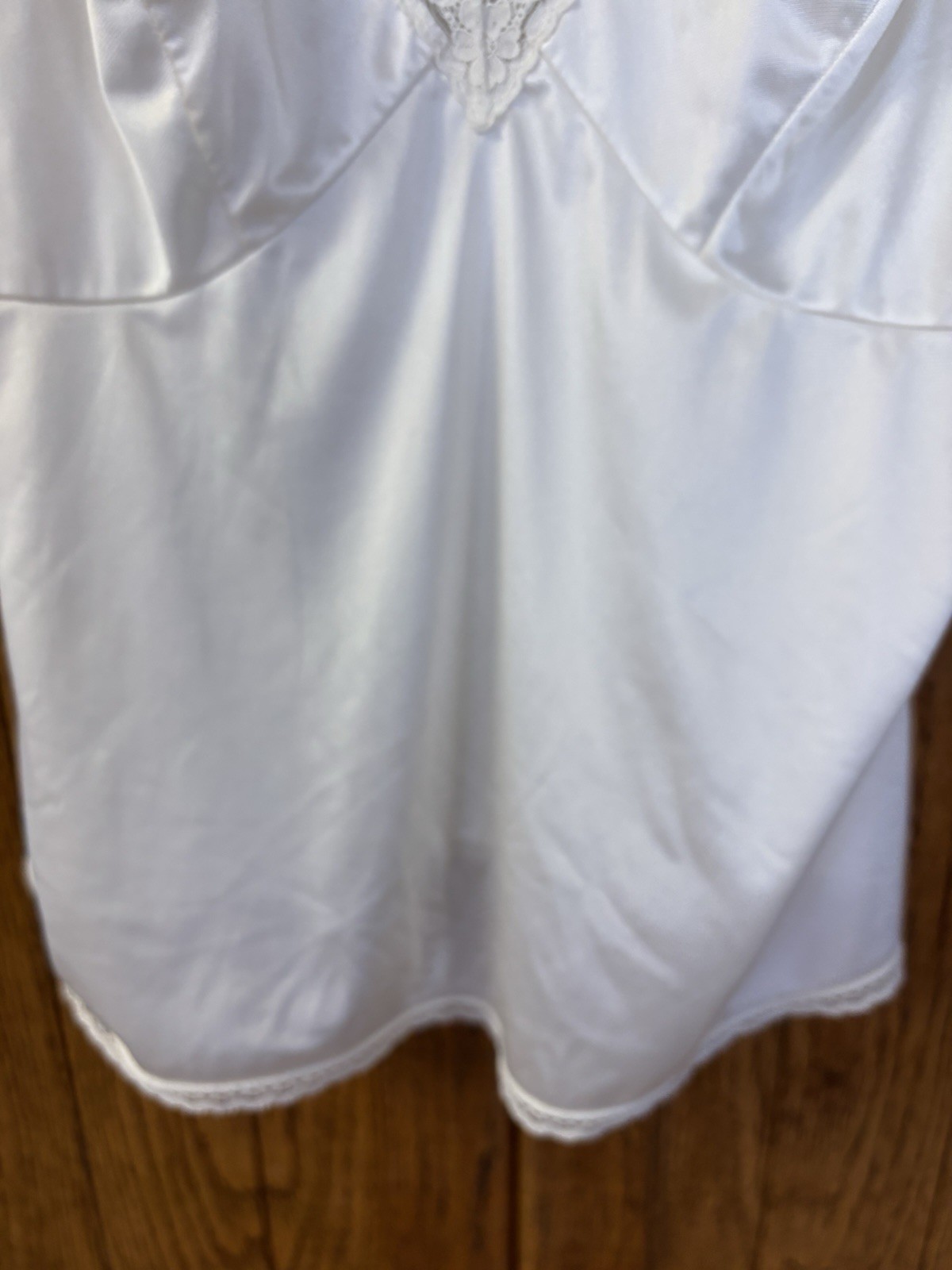 Vintage Vanity Fair Camisole Top Size 36/42 Ivory Lace Trim Nylon Cami 9-27-103