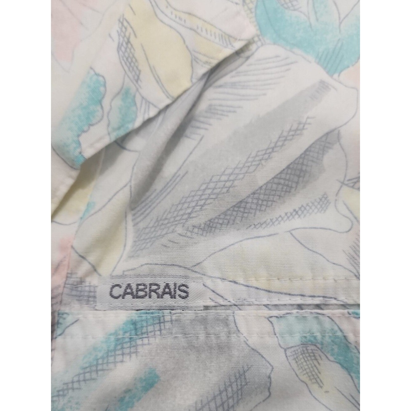 Vintage Pastel Floral Button-Up Shirt – Light Blue & Cream Made In USA 14