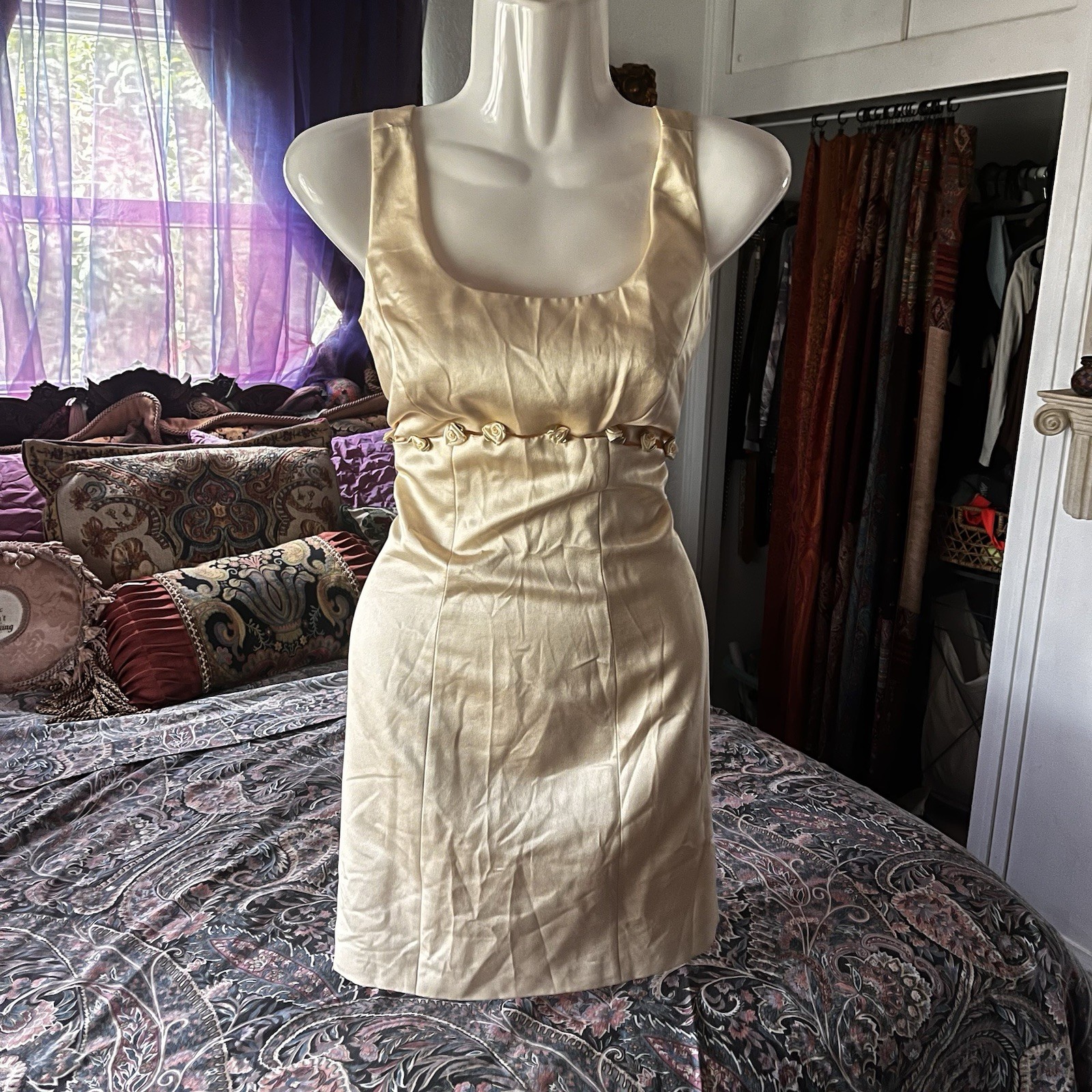 Cache 90s Rare Champagne Waist Cutout Roses Vintage Satin Mini Dress Sleeveless