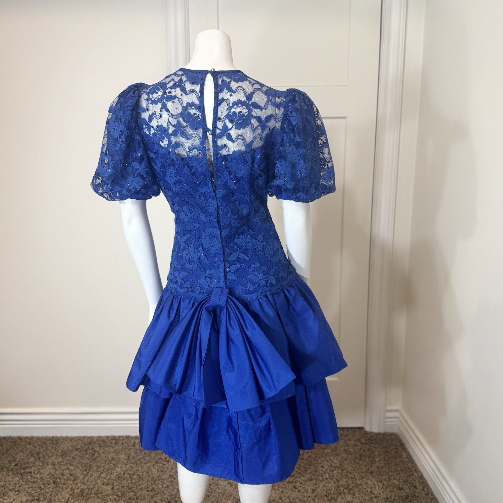Vintage 80’s TIERED PARTY DRESS M Puff Sleeve Rhinestone Lace Barbie Bow Taffeta