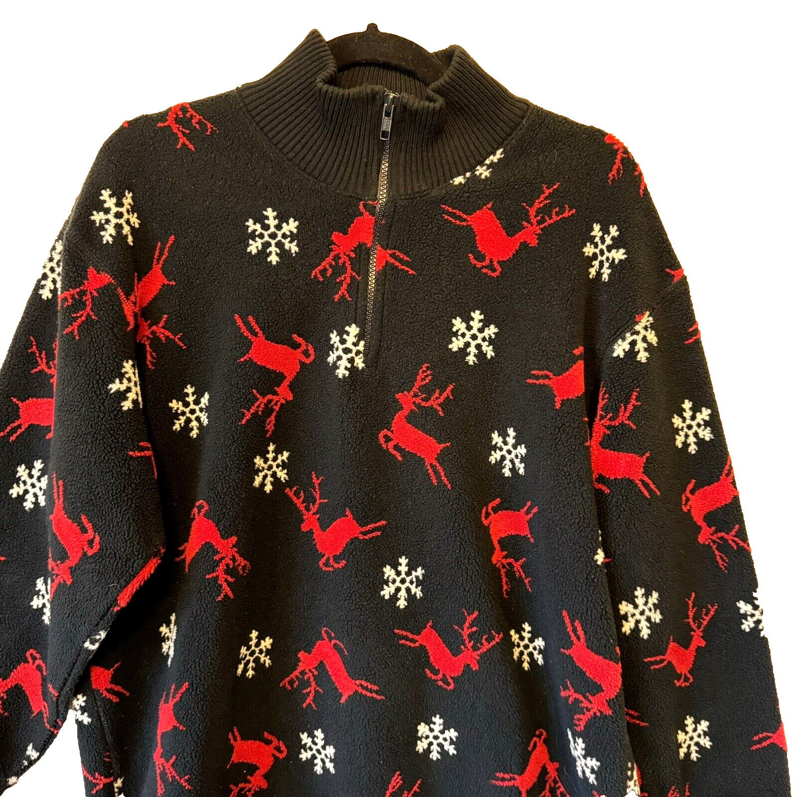 Talbots Fleece Top Medium 1/4 Zip Snowflakes Reindeer Warm Cozy Soft
