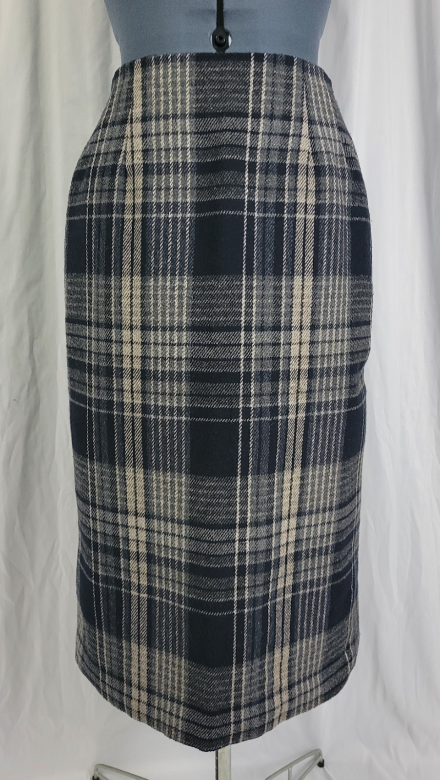Vintage Savannah Navy/Lt Grey/Dark Grey Plaid Wool Blend Pencil Skirt Size 8