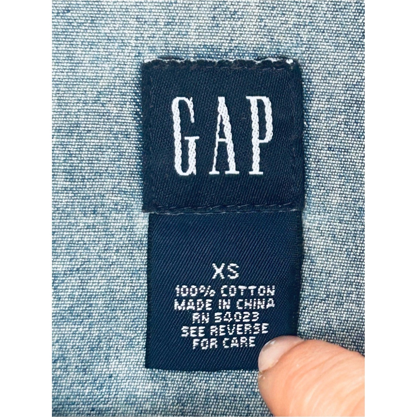 GAP Vintage Y2K circa 2000 Medium Blue Women’s Denim Jacket w/ Orange Stitching