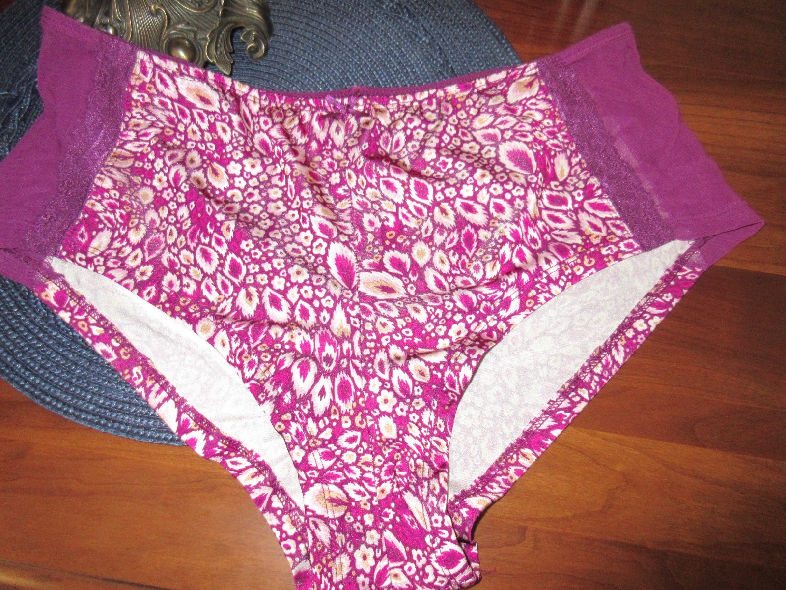 VINTAGE JMS PURPLE print microfiber hi leg panties size 9/2X