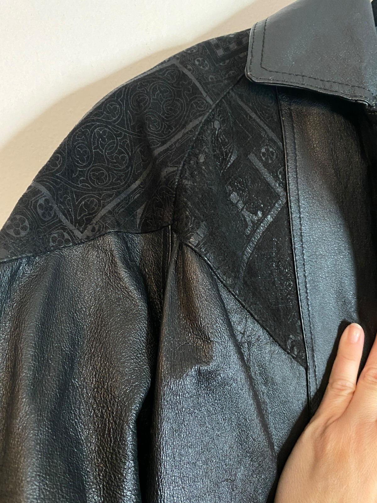 Vintage Wilson’s Black Leather Dolman Short Coat 3M Thinsulate Size Large