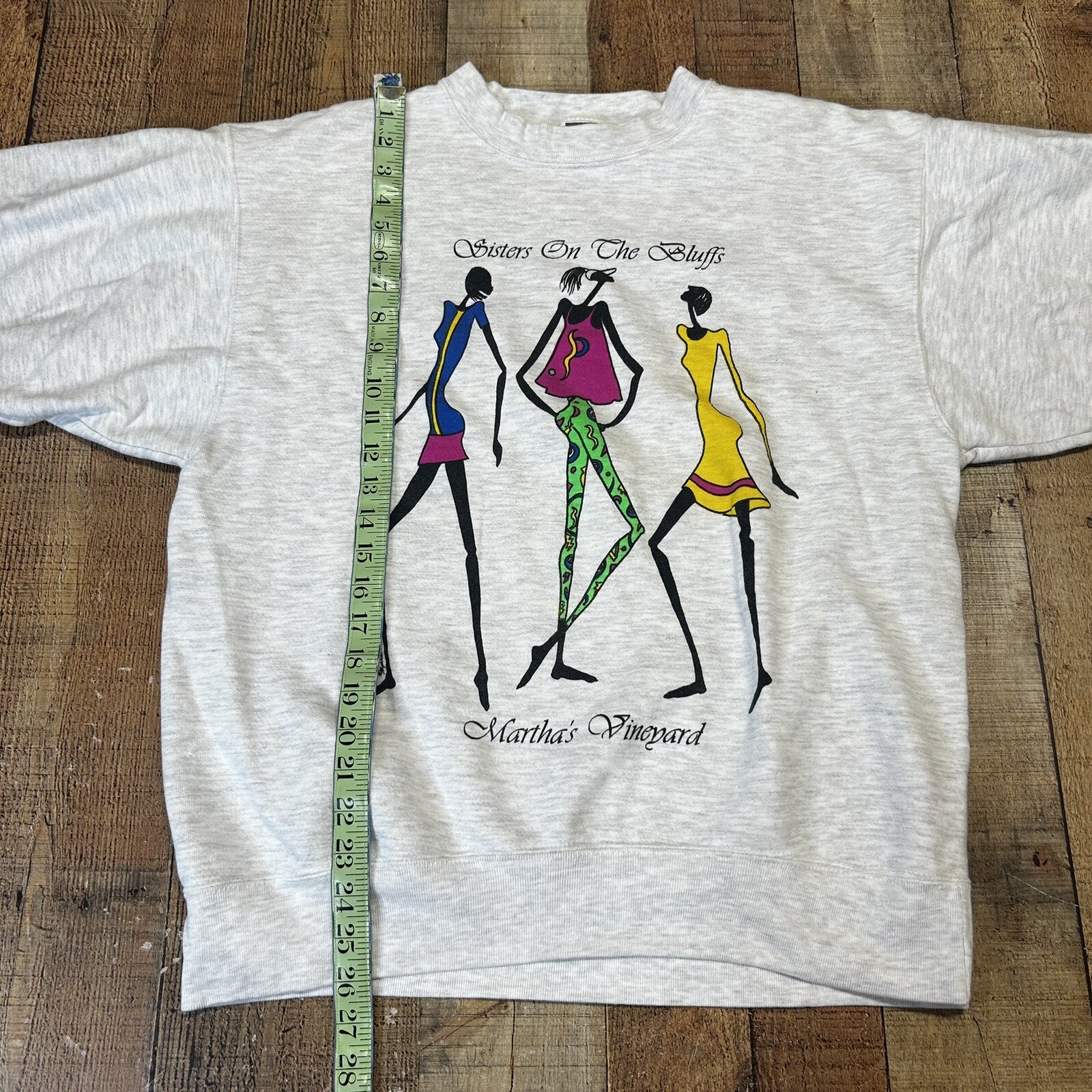 VTG Marthas Vineyard Womens Large Print Sister on the Bluff Gray Sweatshirt