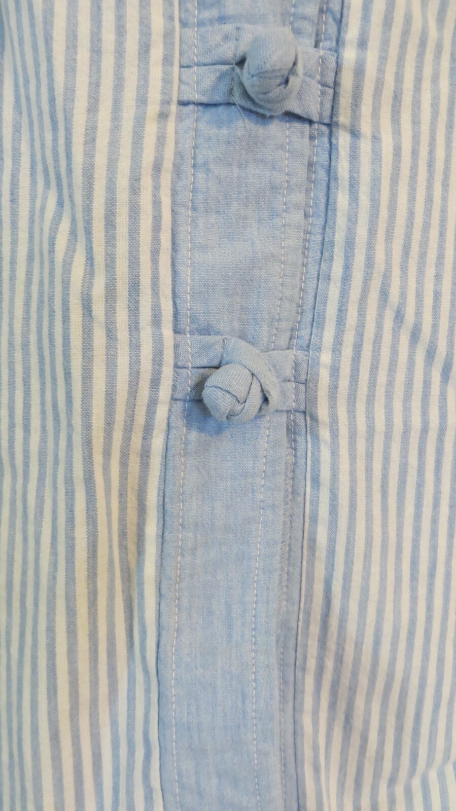 Vintage Leslie Fay Shirt Womens Petite 10P Button Up Short Slv Blue White Stripe