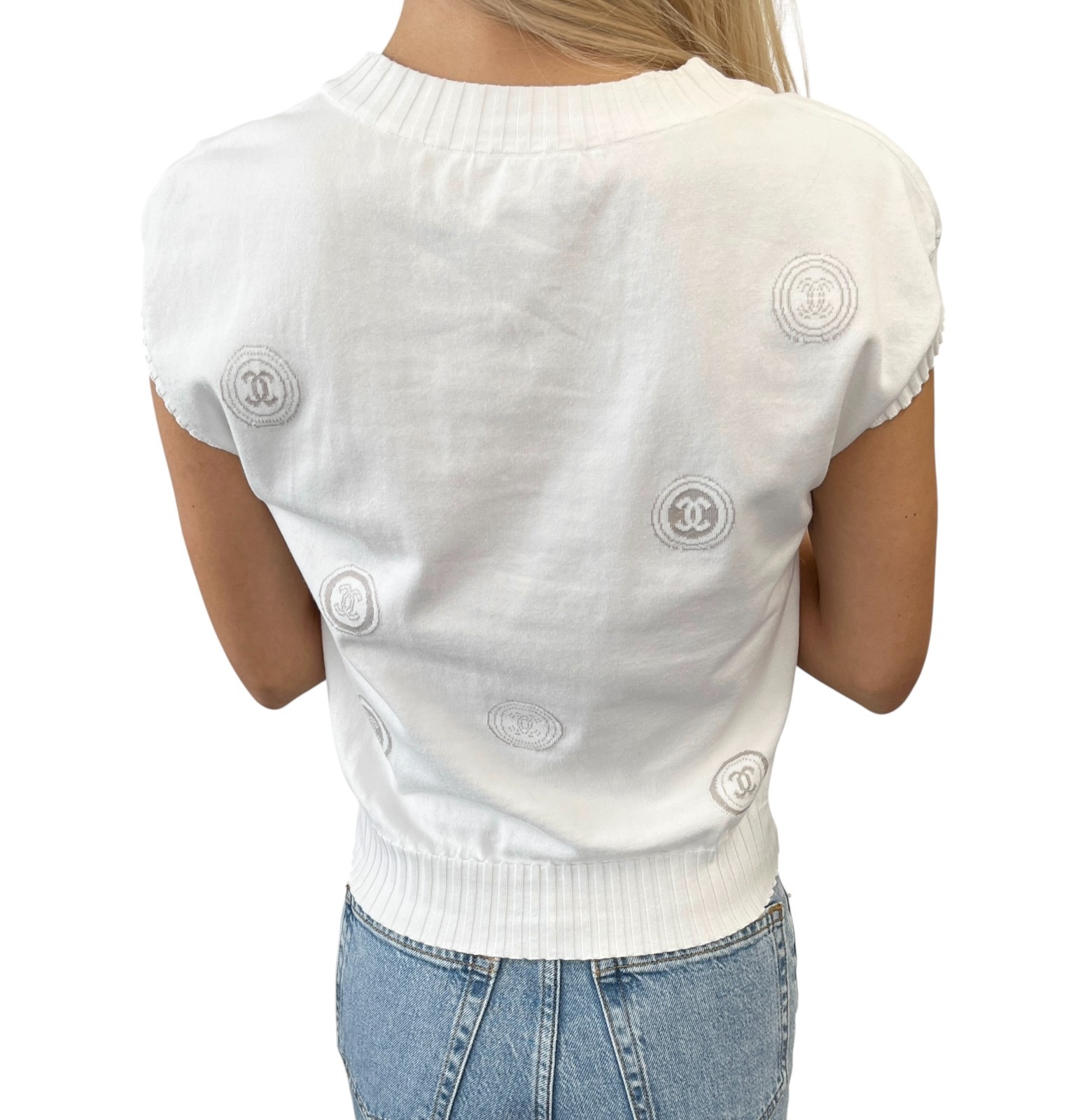 CHANEL Vintage 01P CC Logo Stamp Logo Knit Shirt Top #38 White Greige 901829
