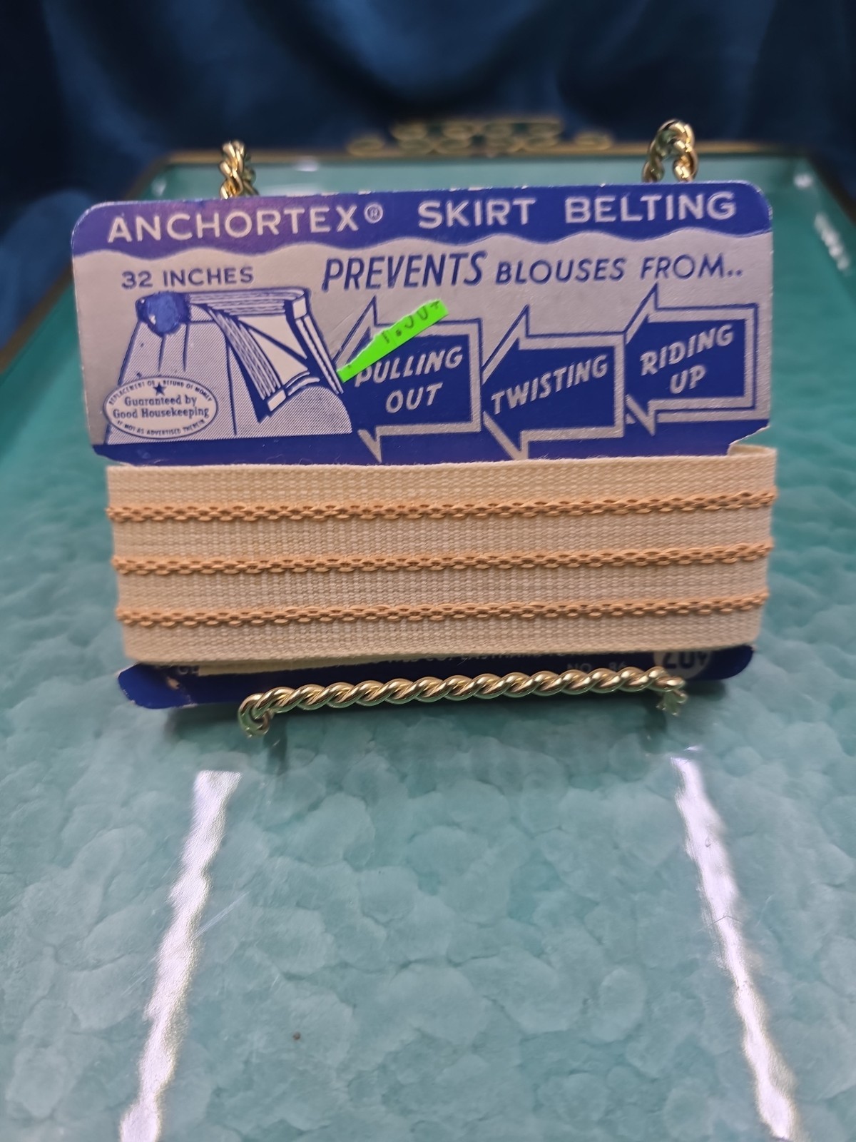 Vtg No.86, ANCHORTEX SKIRT BELTING 32 Inches on Original Cardboard, White/Cream
