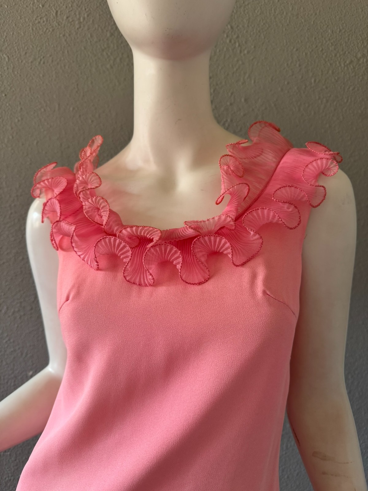 Vintage 60s Pink TWIGGY Ruffle Go-Go MOD Mini Party Dress XS/S