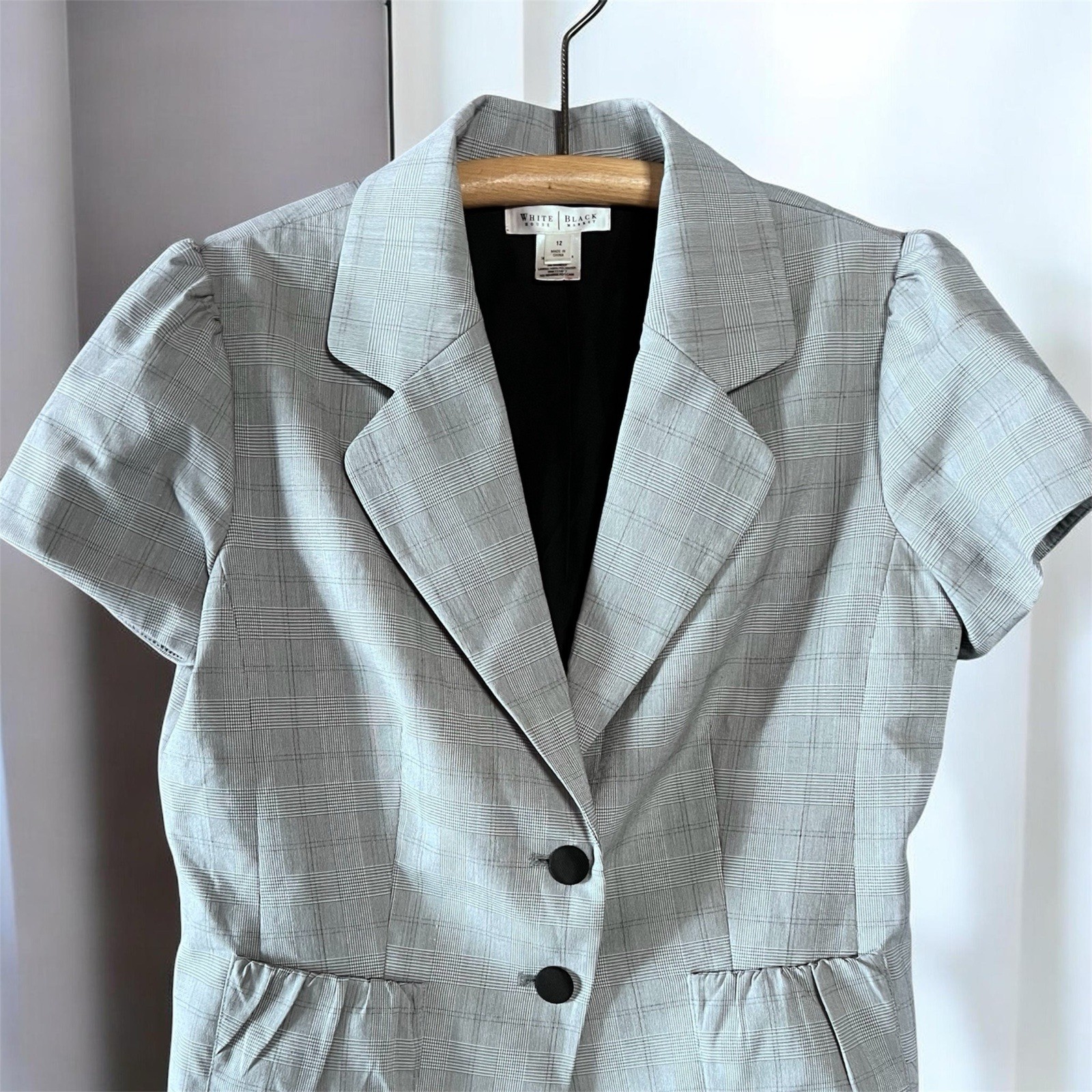 White House Black Market Herringbone Blazer Dove Gray Short Sleeve Jacket Sz 12