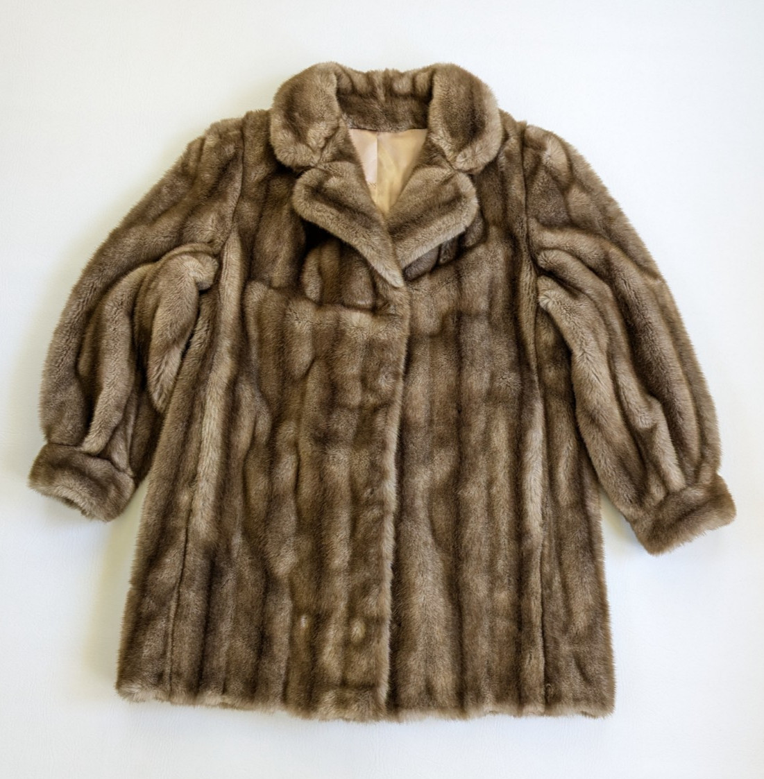 Vintage Dubrowsky Perlbinder Tissavel Faux Fur Coat Size 6/8 Honey Blonde