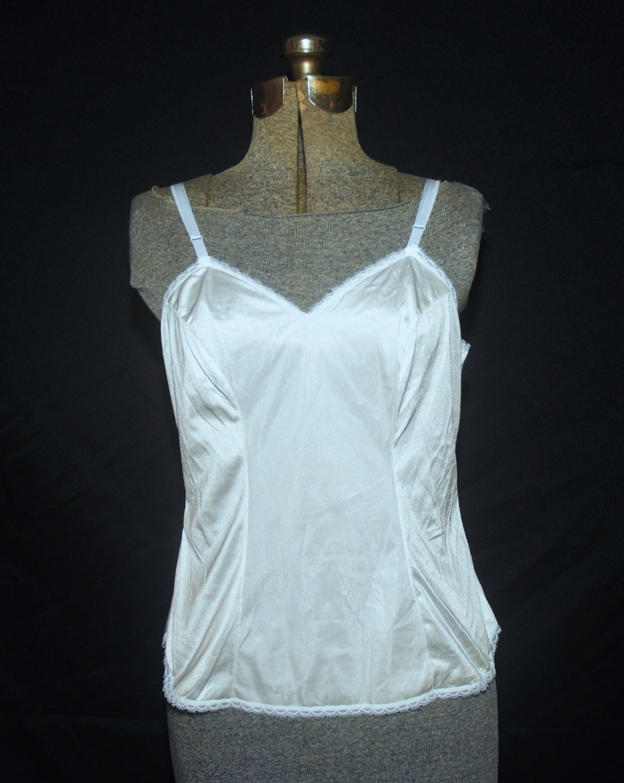 Vintage Vanity Fair White Nylon Camisole Top Size 36 USA Made Princess Seaming