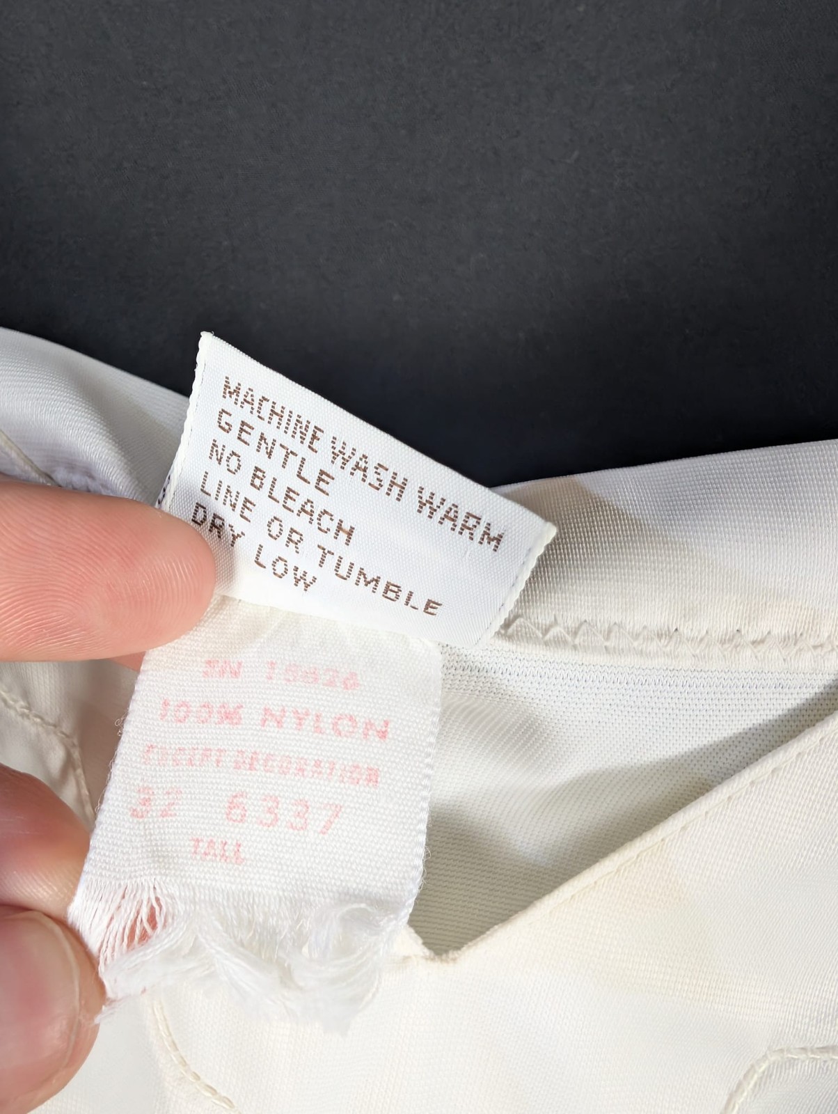 Vintage Montgomery Ward White Slip Sz 32-L