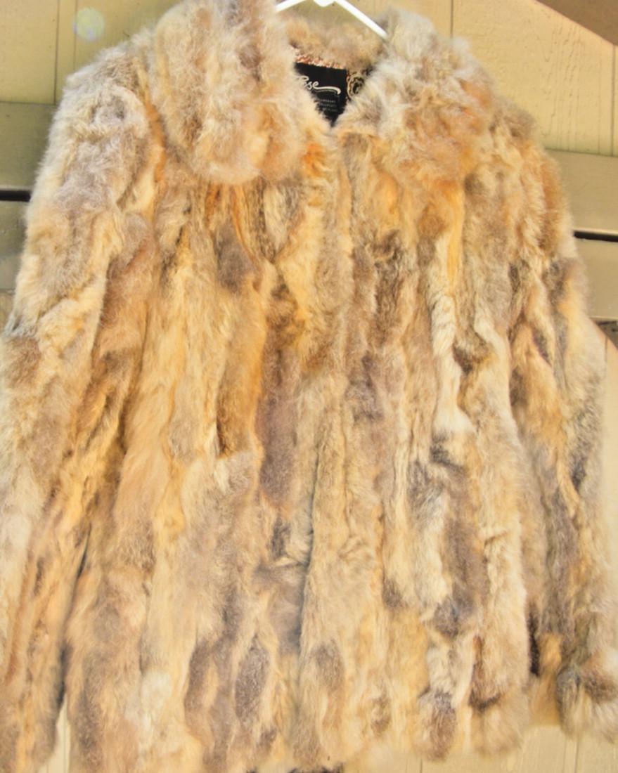 Vintage La Rose Shop Greensburg PA Fur Collared Fluffy Jacket Coat Small