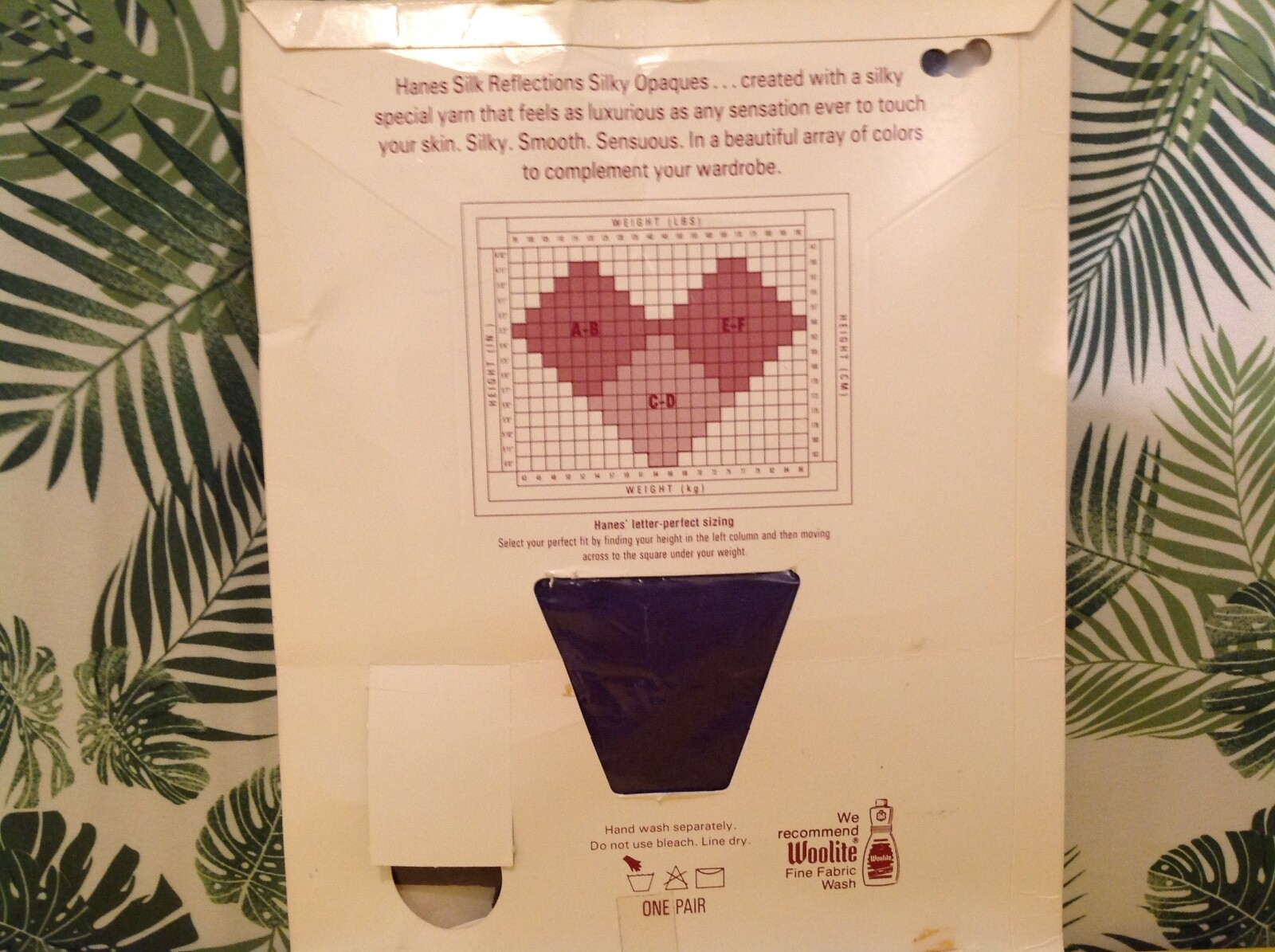Vintage Pantyhose Hanes Opaques Color Vintage grape size A-B B005C