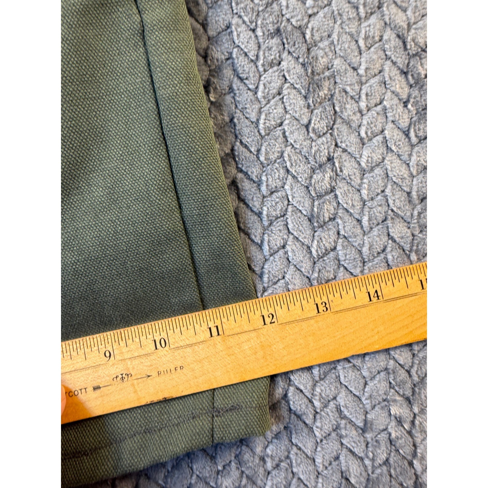 Vintage Levis Olive Green Hopsack Shorts 36 High Rise Men Women Big E Gorpcore