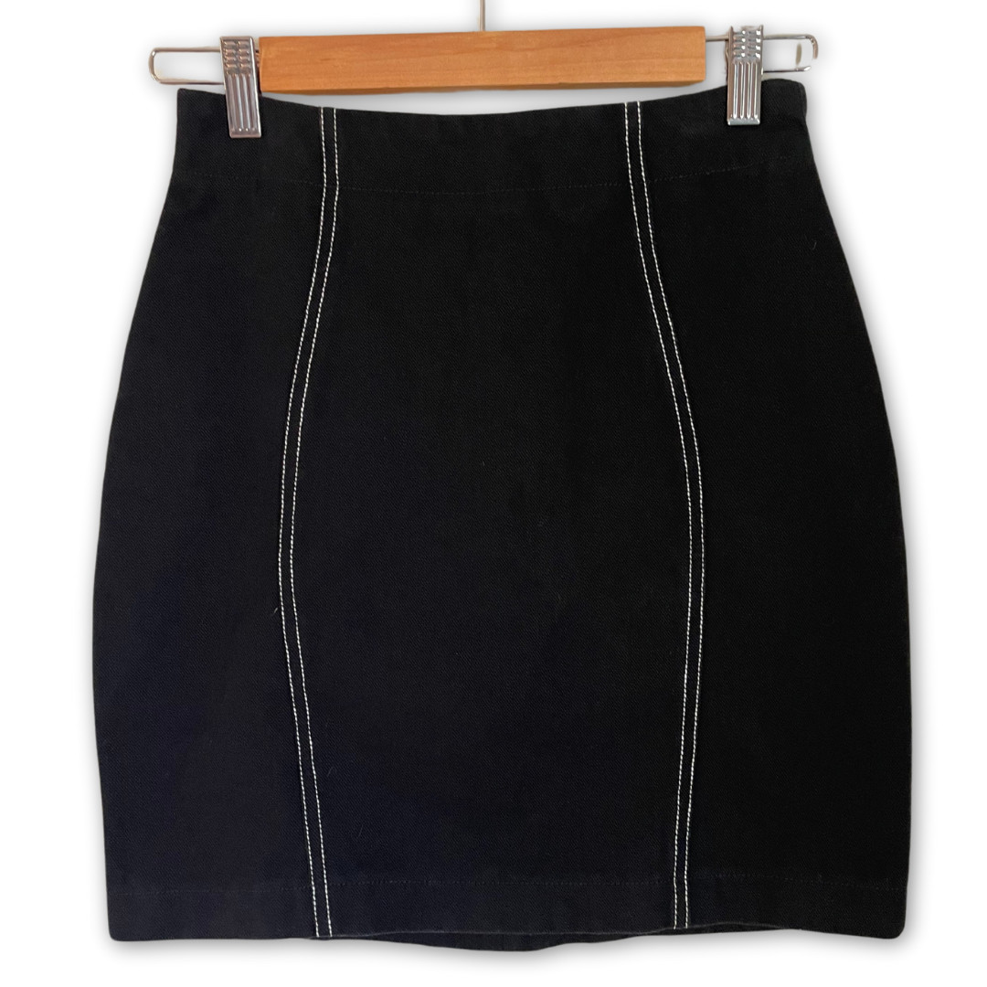 90s Vintage Isabella Sole Black Denim Mini Skirt