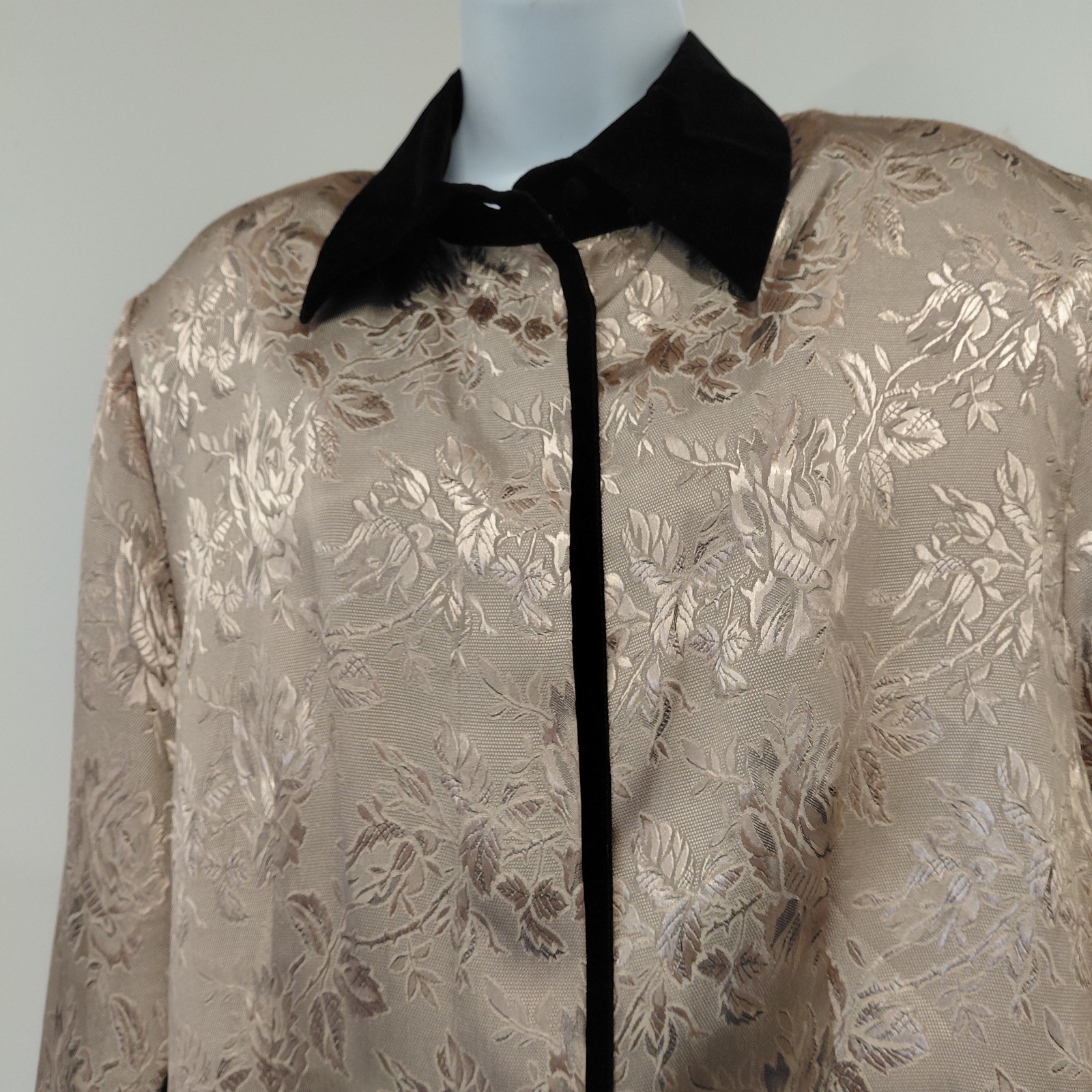 Susan Hutton Blouse Womens Size 16W Gold Black Velvet Trim Button Up Long Sleeve