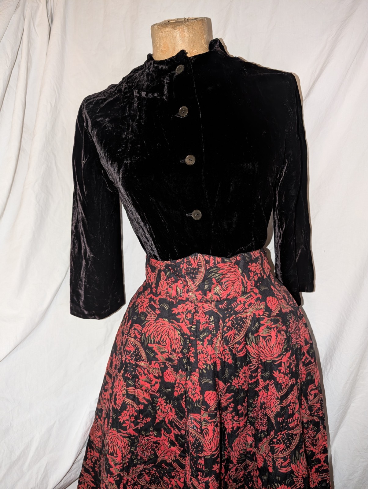 Vtg 50s Red & Black Skirt By Hobbies for Lorch of Dallas & 40s Velvet Top S/M