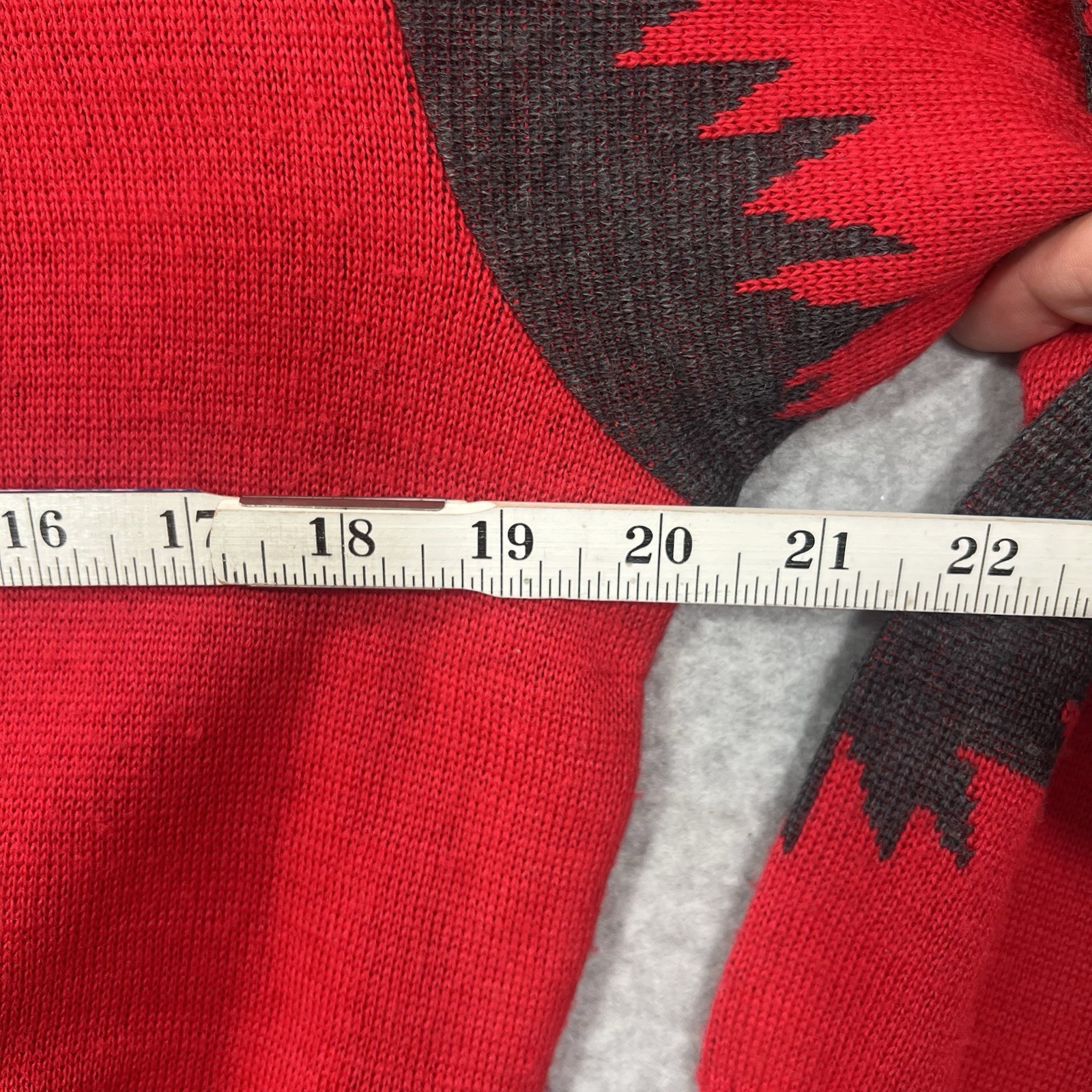 Vintage Balmoral pullover sweater Womens M wool blend dolman Red Gray H Kong 80s