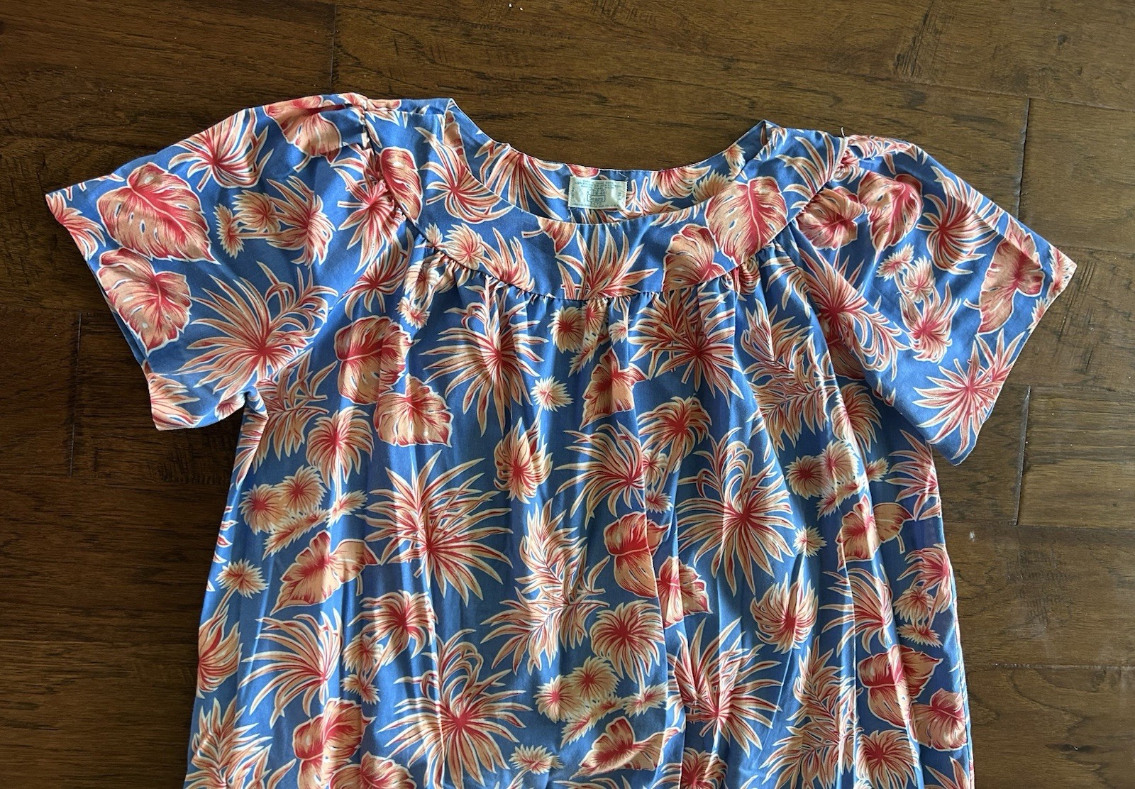 Vintage Sears MuuMuu Mumu Colorful Blue, Pink, White Hawaiian House Dress Womens