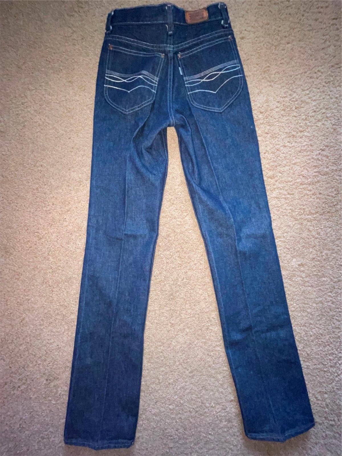 VTG 80S NEW 27 X 35 WOMENS LEVIS DENIM SUPER STRAIGHT FASHION JEANS PANTS