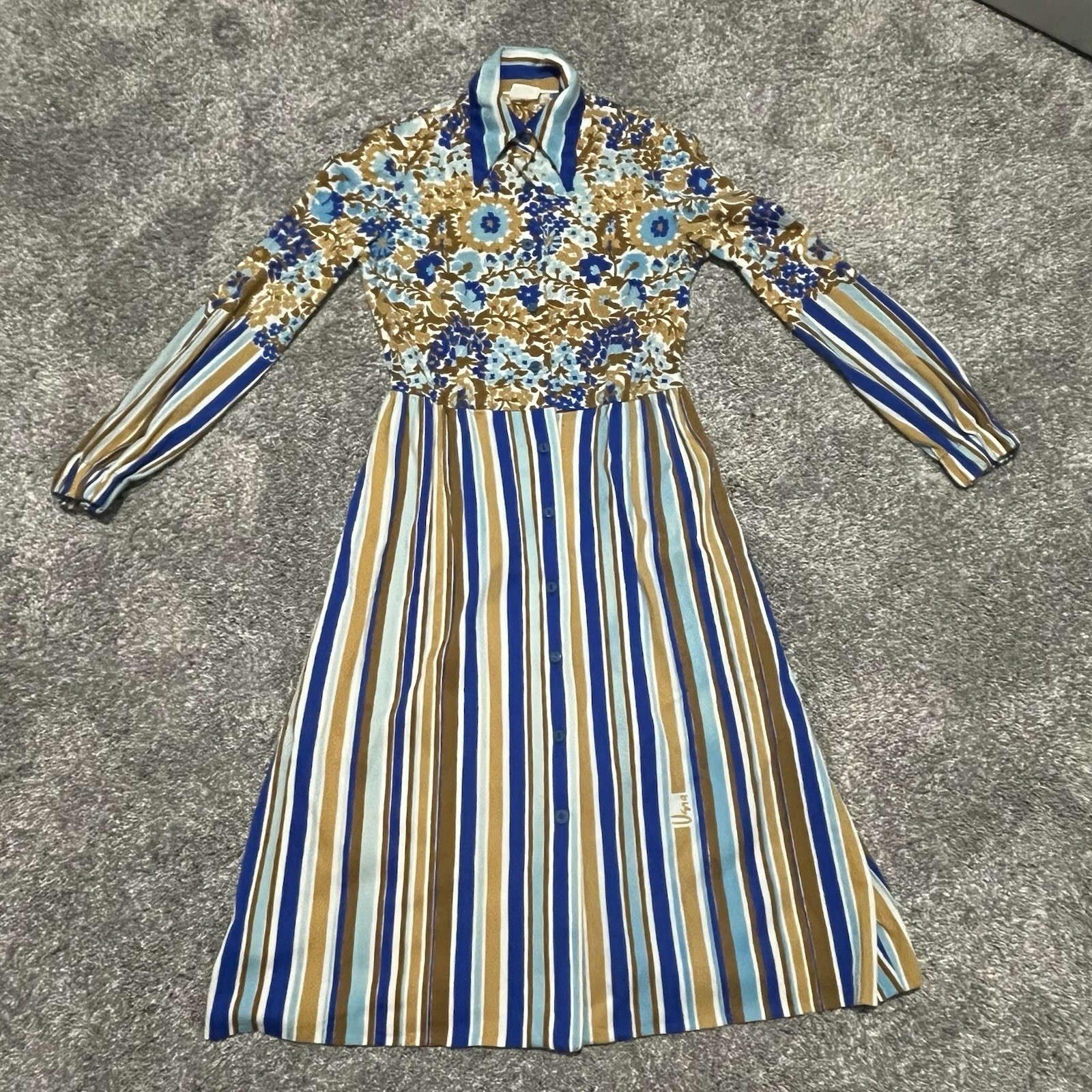 Vintage 1970s? VERA NEUMANN Dress Size Small/Med? Blue White Midi Polyester