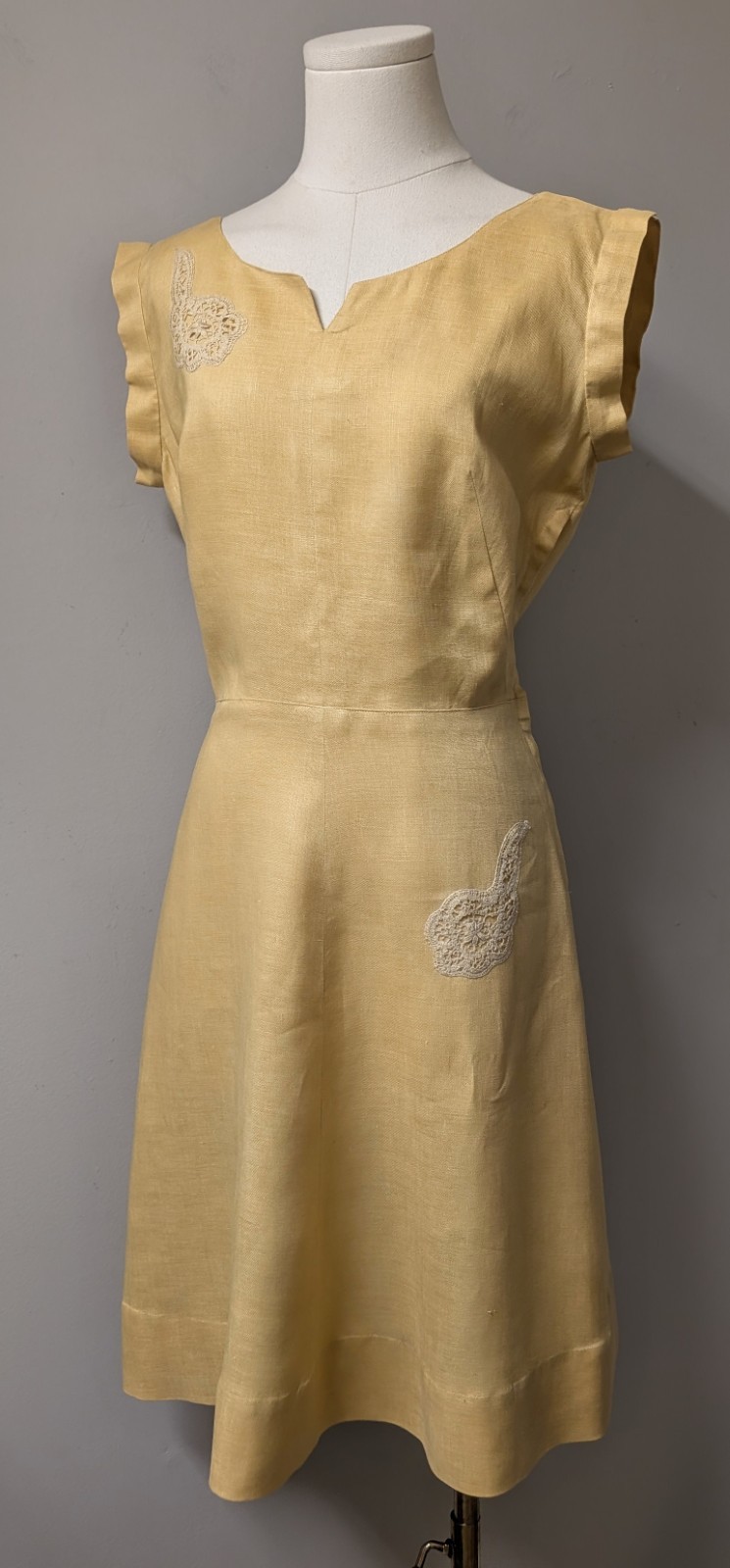Vintage 40’s Linen Yellow Gold Dress Side Metal Zipper Embroidered Appliques S