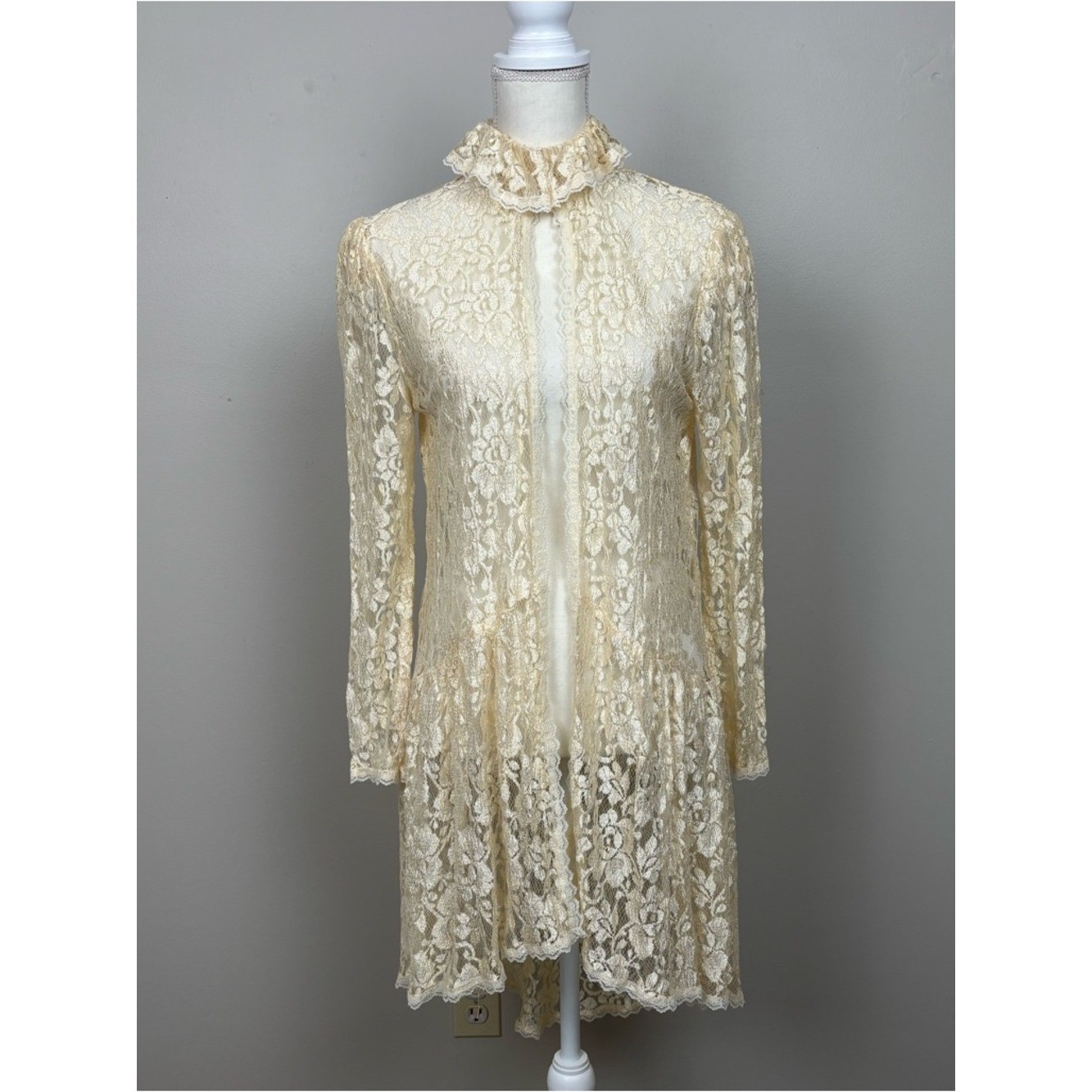 Vtg Jessica McClintock Top Women Lg Cream Lace Tunic Cardigan Victorian Coquette