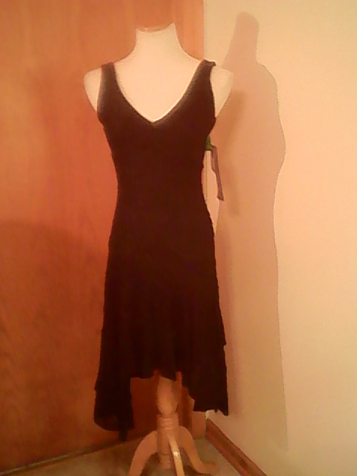 Vtg Alyn Paige black dress spaghetti straps V- neck nylon lined S hanky hem