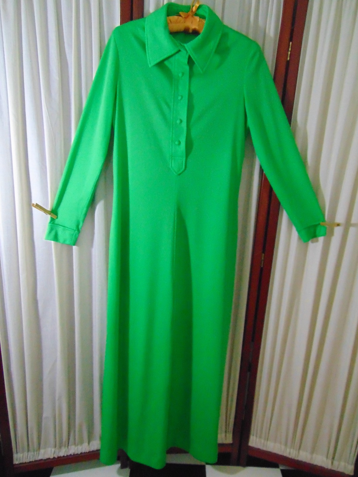 1970s Maxi Dress- M-Neon Green Jersey- Shaped Style/Flare Skirt- VG-CLASSY-SALE