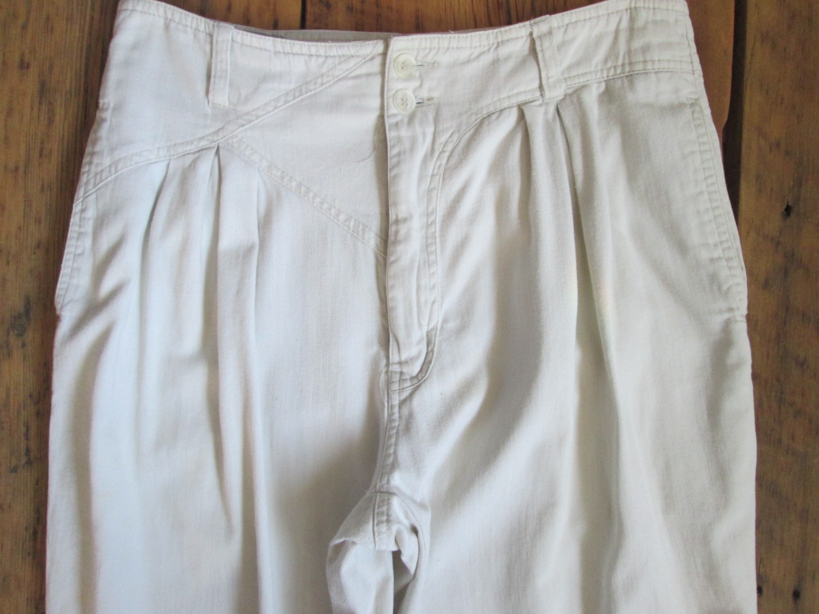 Vintage Zeppelin 80s 90s Pants 30×30 White Pleated High Waist Tapered Paper Bag