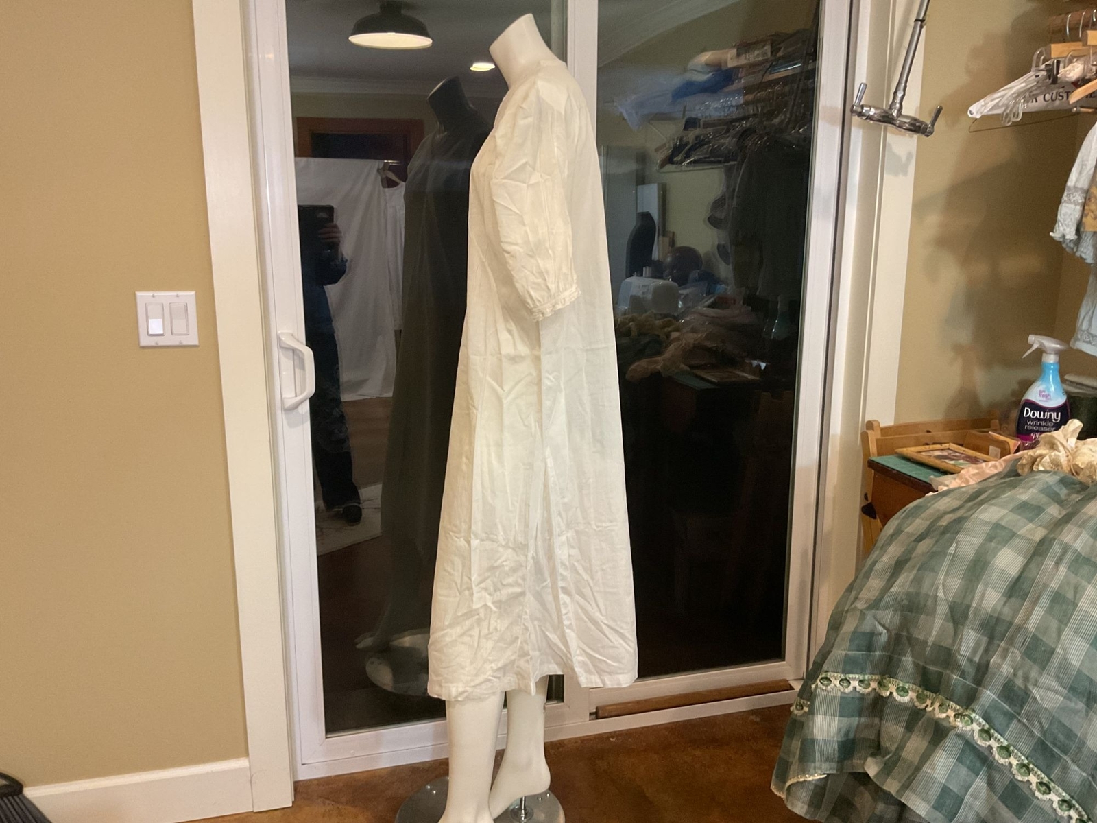 Antique cotton nightgown button front white cotton 3/4 sleeves Lace trim yoke